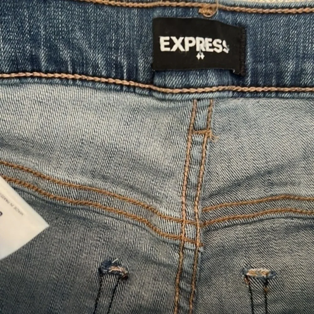 EXPRESS JEANS 👖 SUPER High rise , ankle fit, SIZE8R